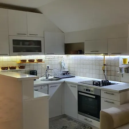 Apartmán View 2 *